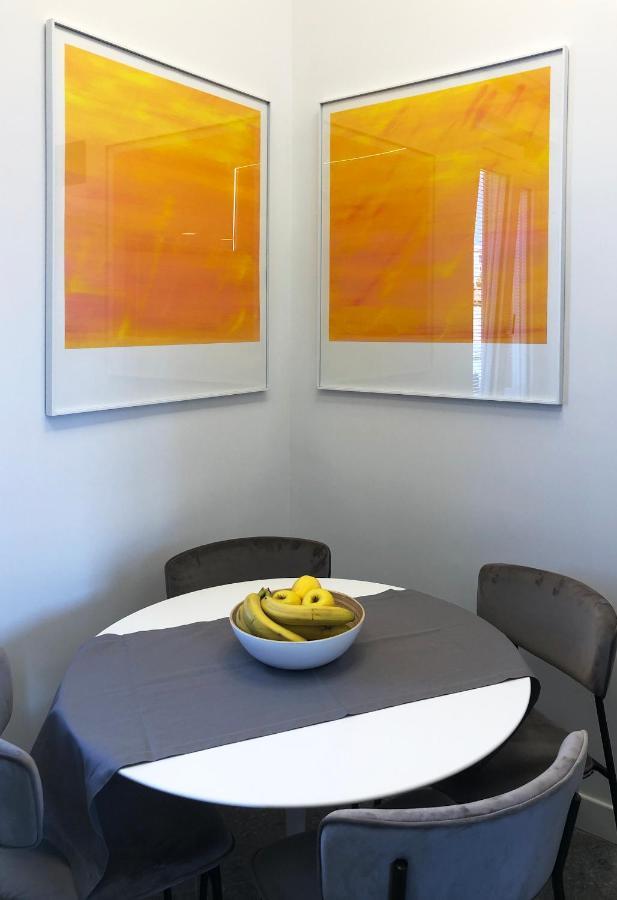 Lily Apartment Napoli ภายนอก รูปภาพ